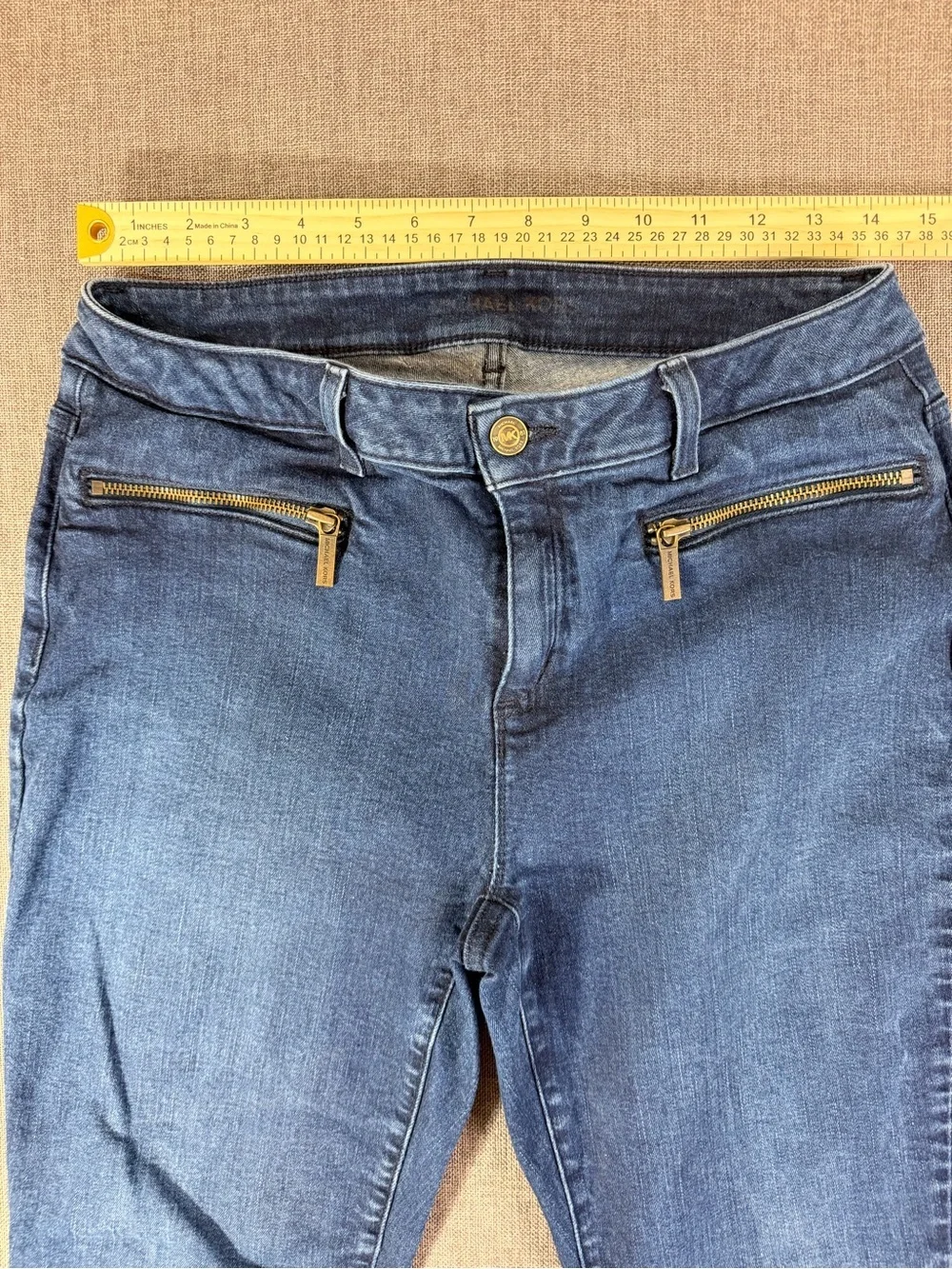 Michael Kors Women’s Dark Blue Skinny Jeans with Zip Accent size 8